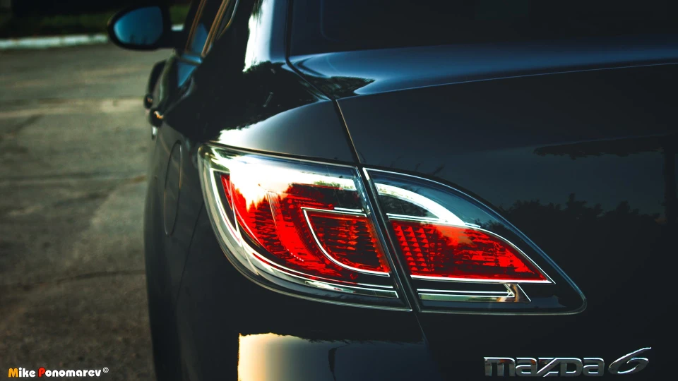 Mazda 6 Elegance in Black 3