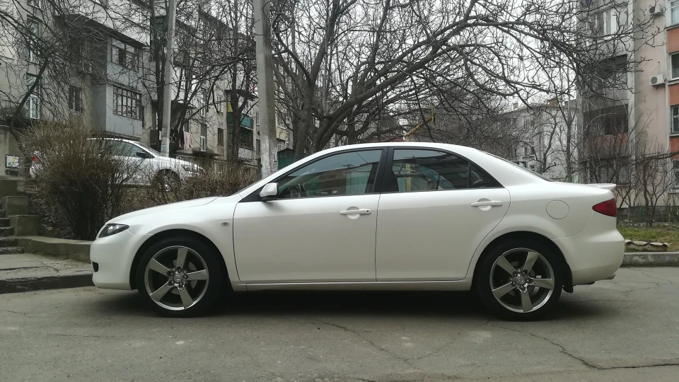 Mazda 6 Family Heritage 3