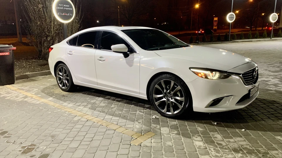 Mazda 6 Grand Touring ⚪️ White 2