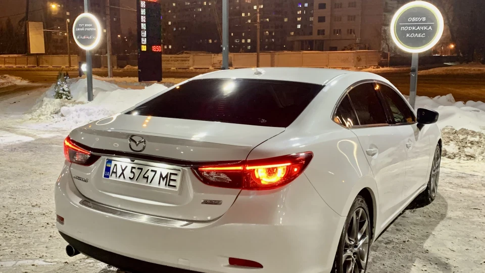 Mazda 6 Grand Touring ⚪️ White 3