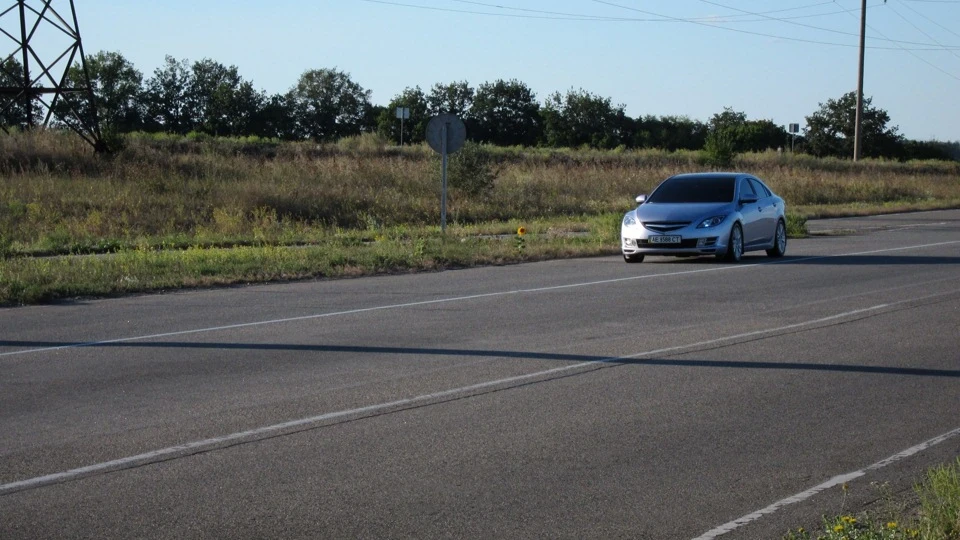 Mazda 6 Low & Wide 4