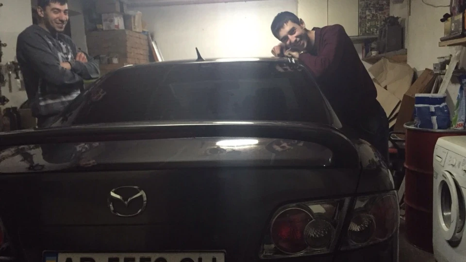 Mazda 6 Бджола