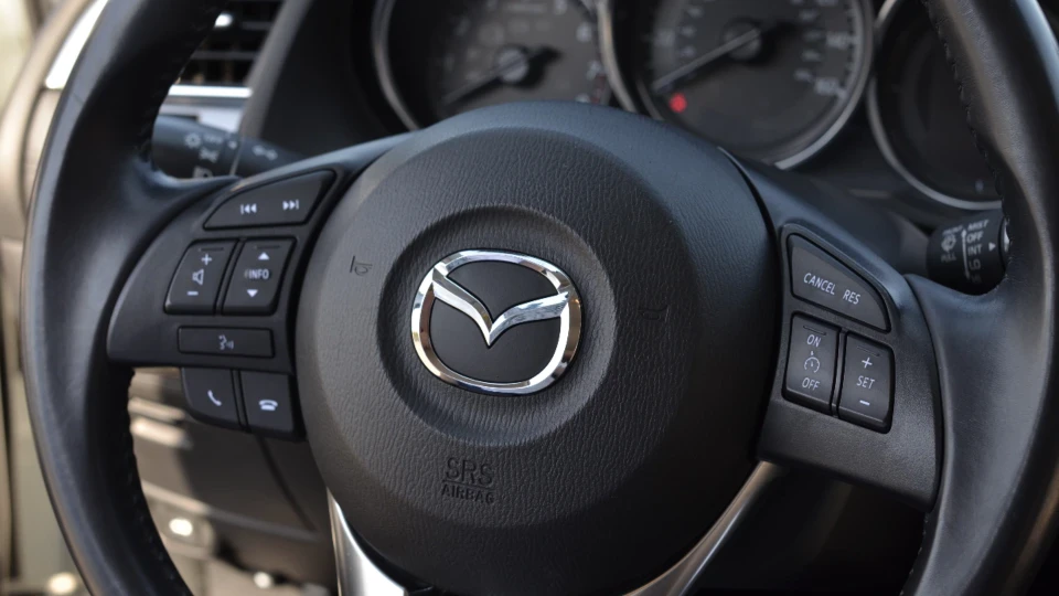 Mazda 6 Touring 3