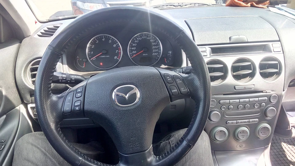 Mazda 6 Unsō 3