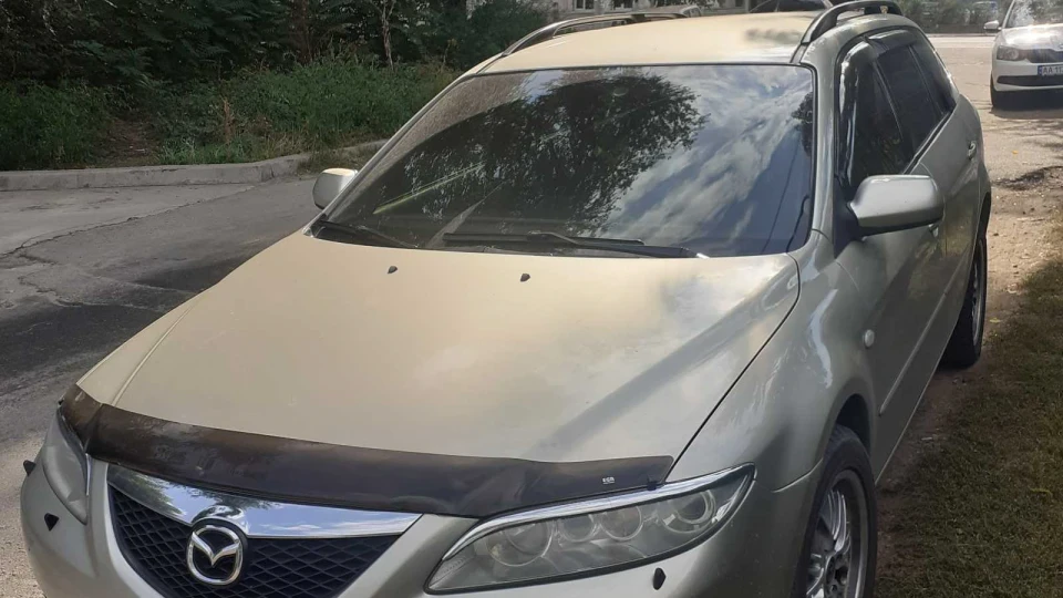 Mazda 6 Золотистий металік 2.0 2