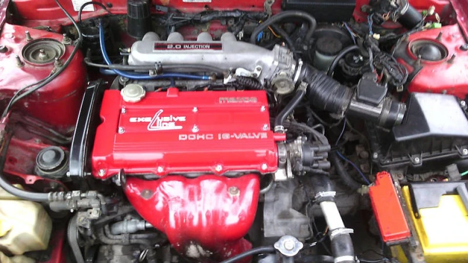 Mazda 626 Coupe 2