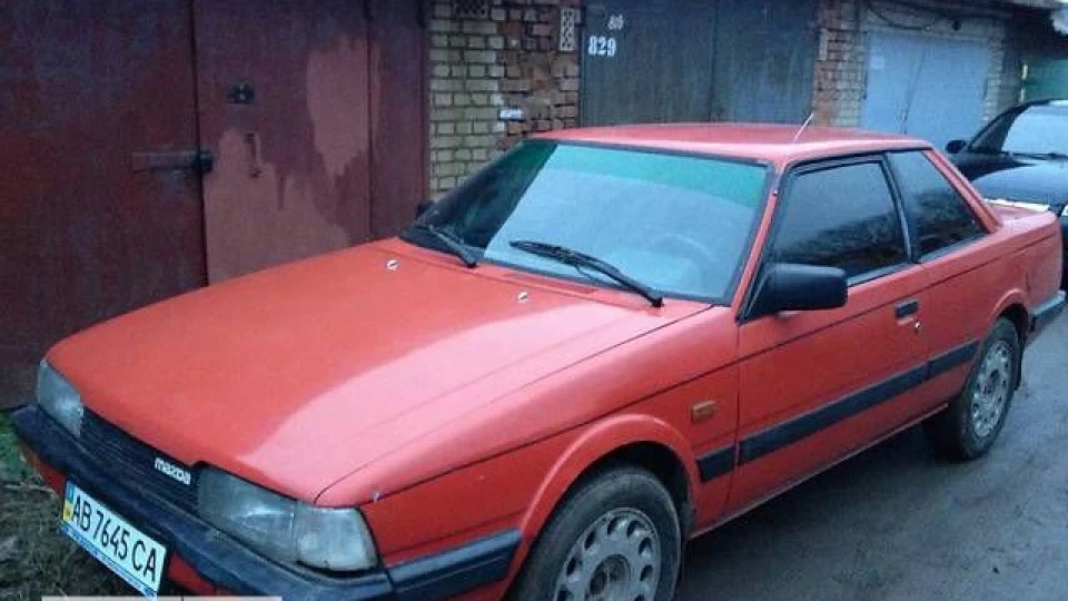 Mazda 626 Coupe 2
