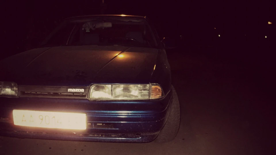 Mazda 626 Coupe 5