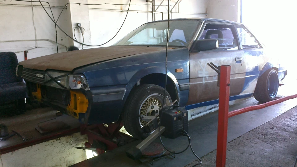 Mazda 626 Coupe 5