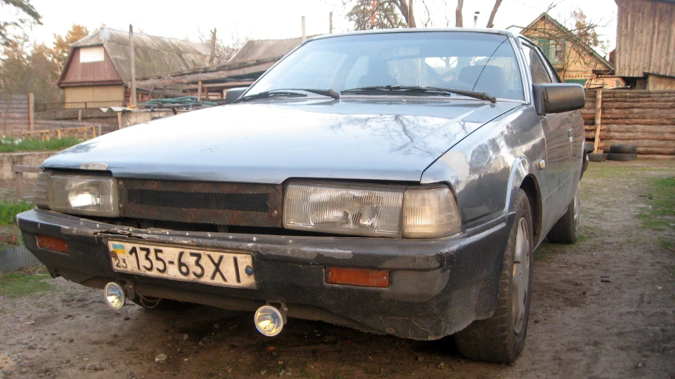 Mazda 626 Coupe