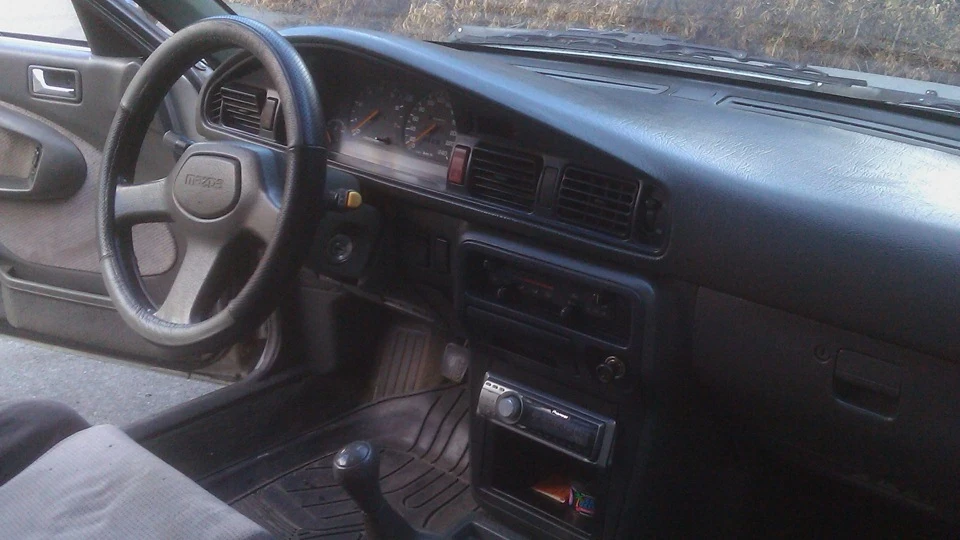 Mazda 626 Coupe 2.0 148 hp 2