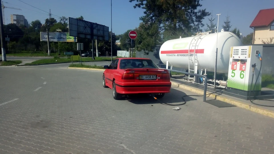 Mazda 626 Coupe 2.0 16к