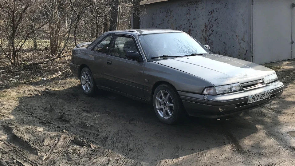 Mazda 626 Coupe 2.2i 3