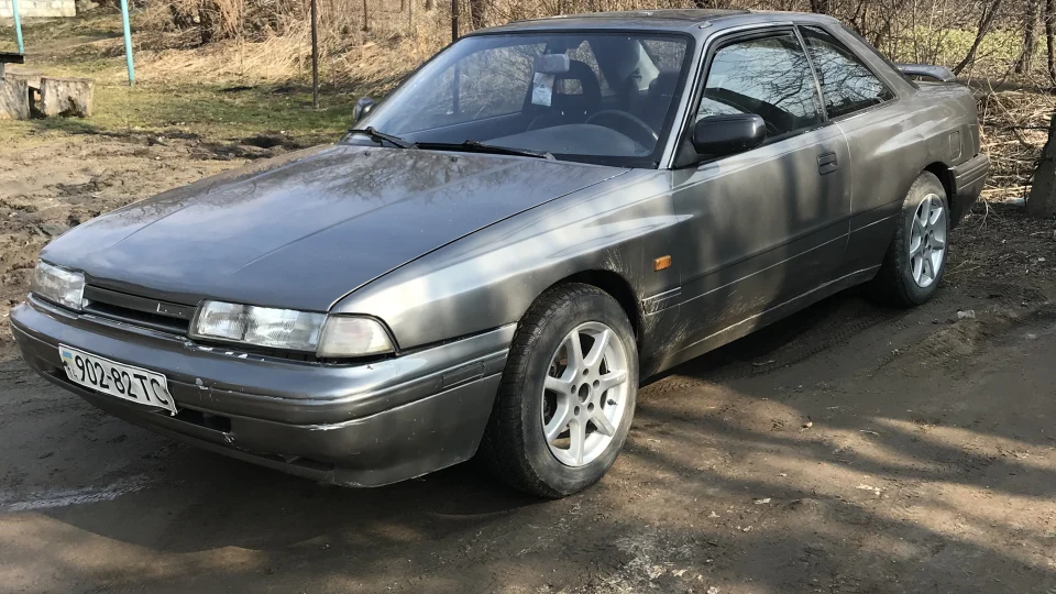 Mazda 626 Coupe 2.2i 4