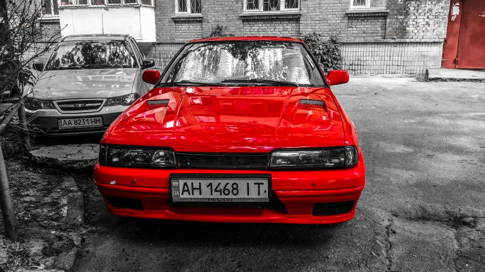 Mazda 626 Coupe Червона Ракета 2
