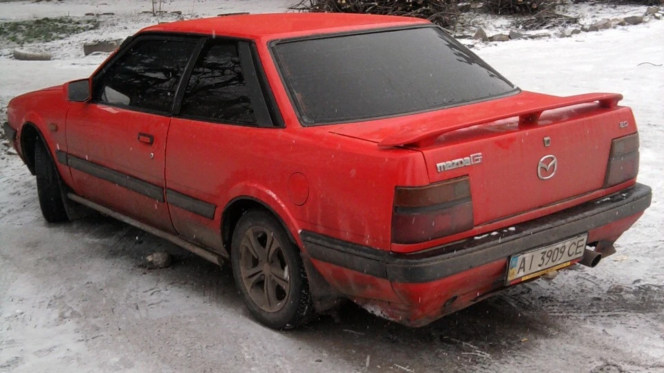 Mazda 626 Coupe Червоний неметалик 2