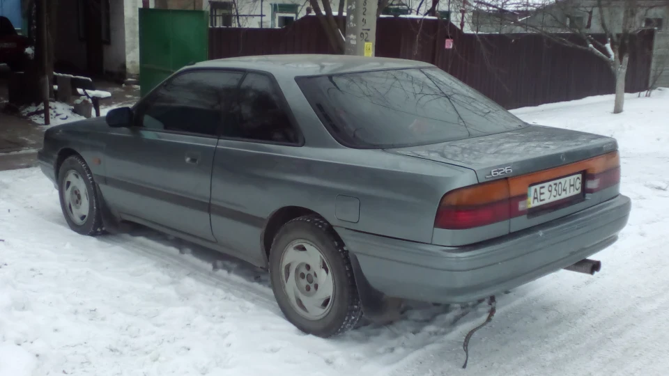 Mazda 626 Coupe малятка