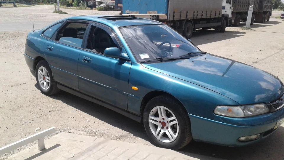 Mazda 626 3