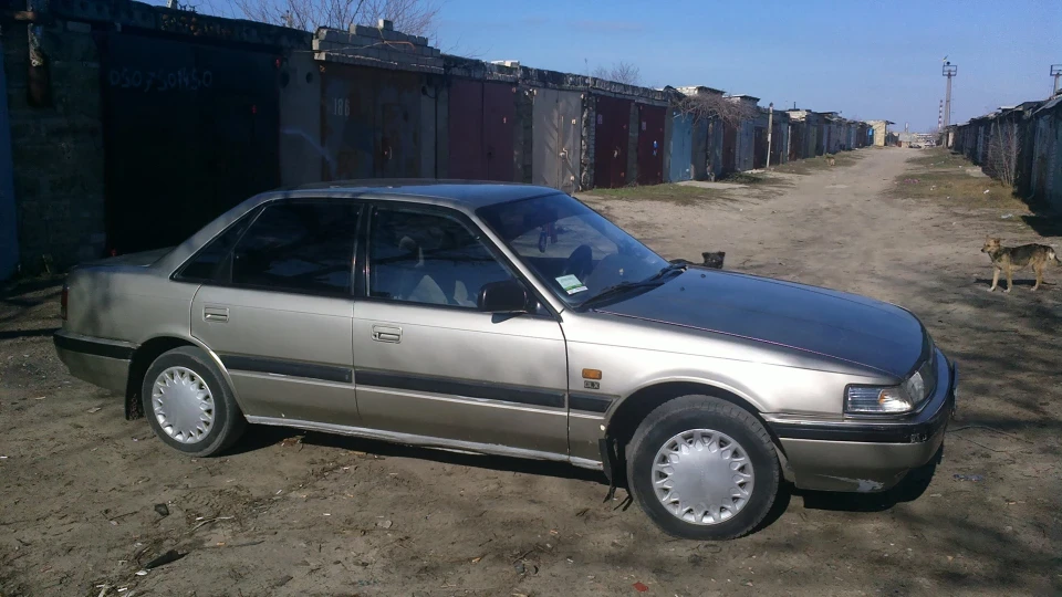 Mazda 626 4