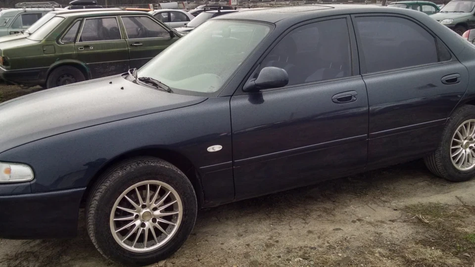 Mazda 626 3