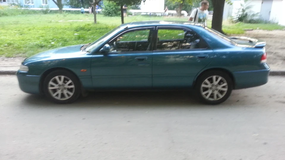 Mazda 626 2