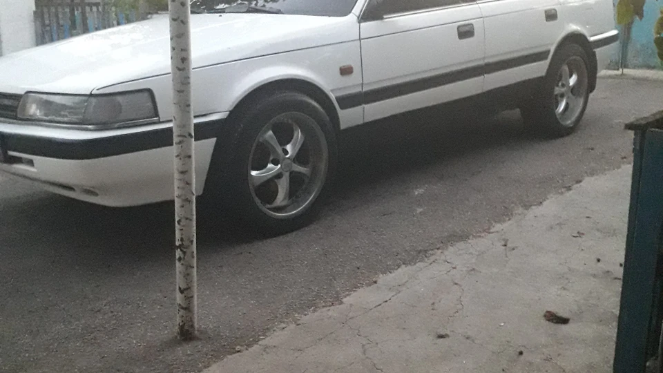 Mazda 626 3