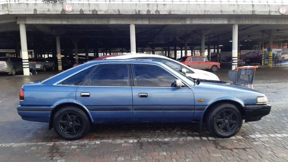 Mazda 626 2