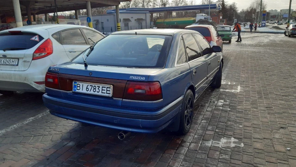 Mazda 626 5
