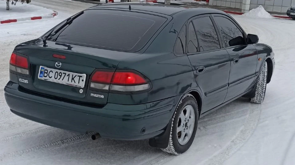 Mazda 626 3