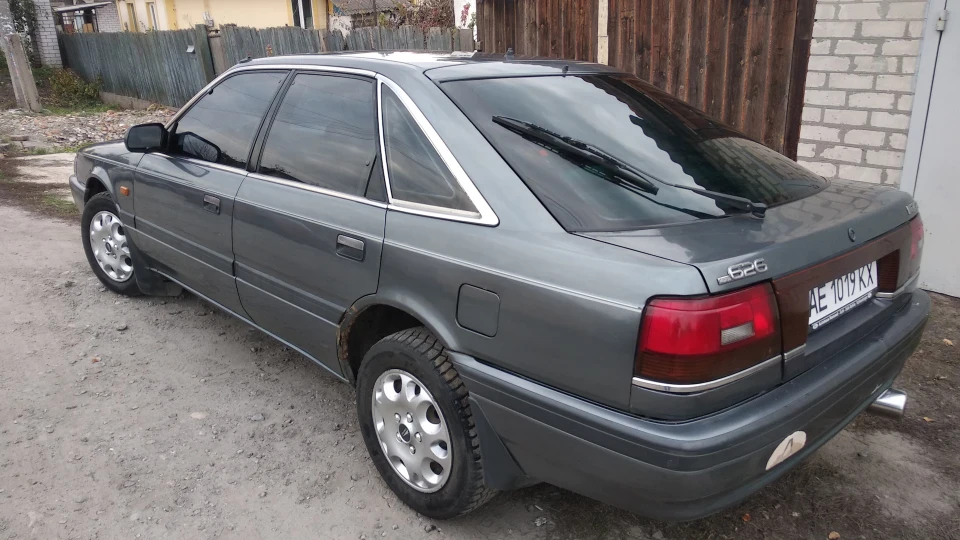 Mazda 626