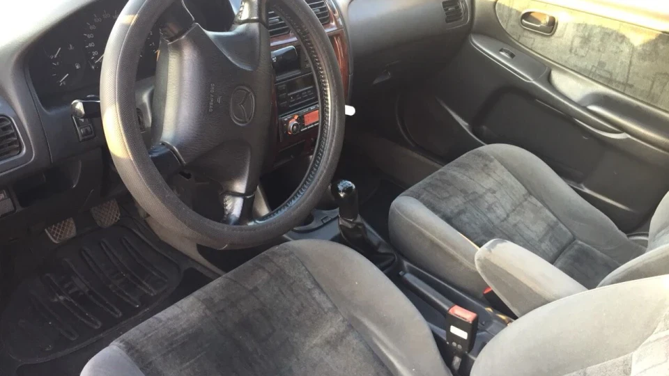Mazda 626 3