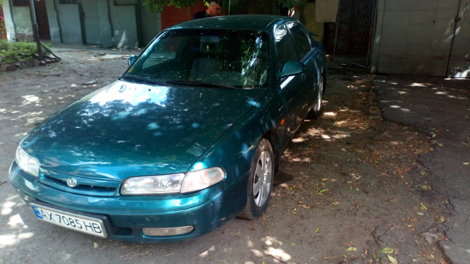 Mazda 626 2