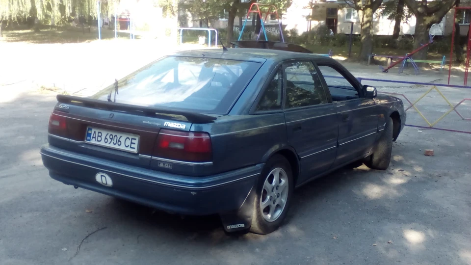 Mazda 626 5