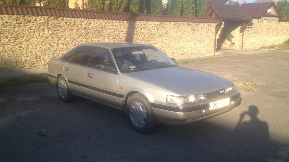 Mazda 626 2