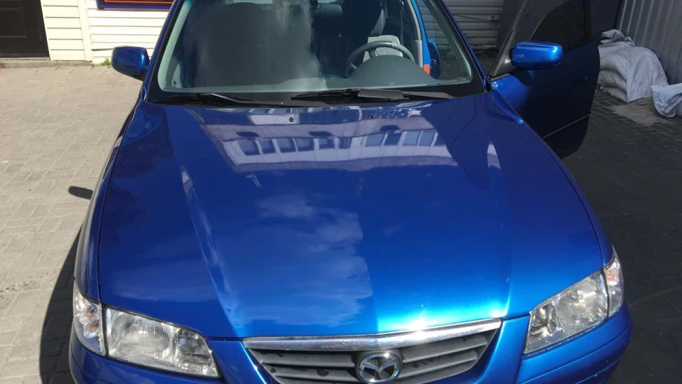 Mazda 626 3