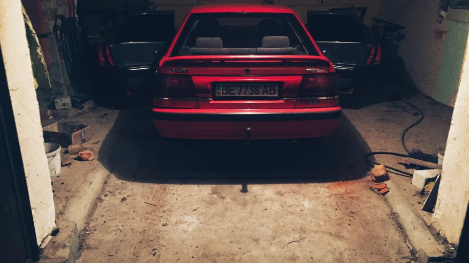 Mazda 626 3