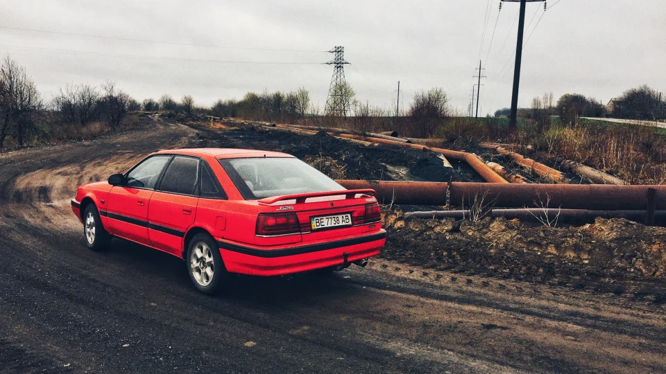 Mazda 626 4