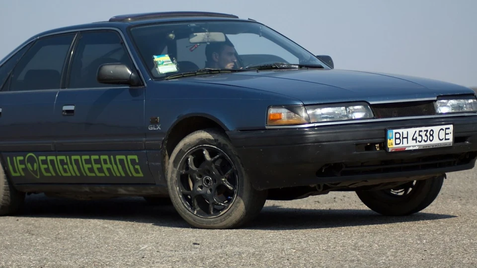 Mazda 626 5