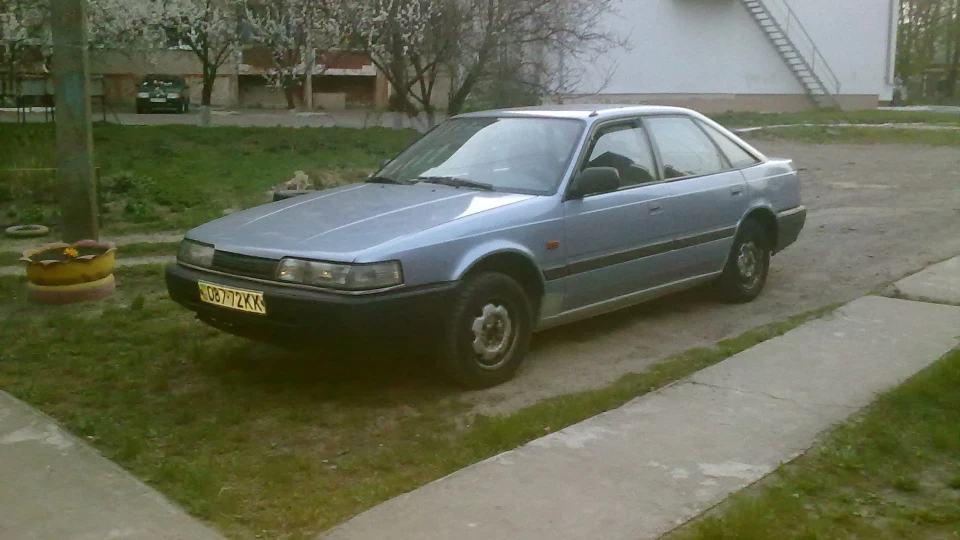 Mazda 626 2