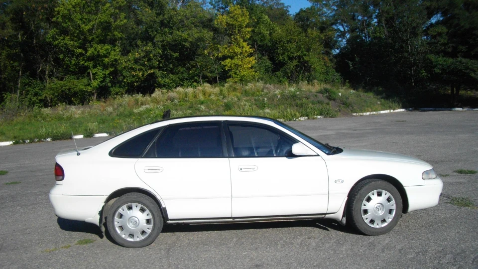 Mazda 626 3