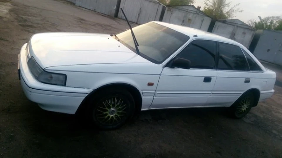 Mazda 626 3