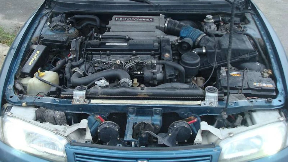 Mazda 626 5