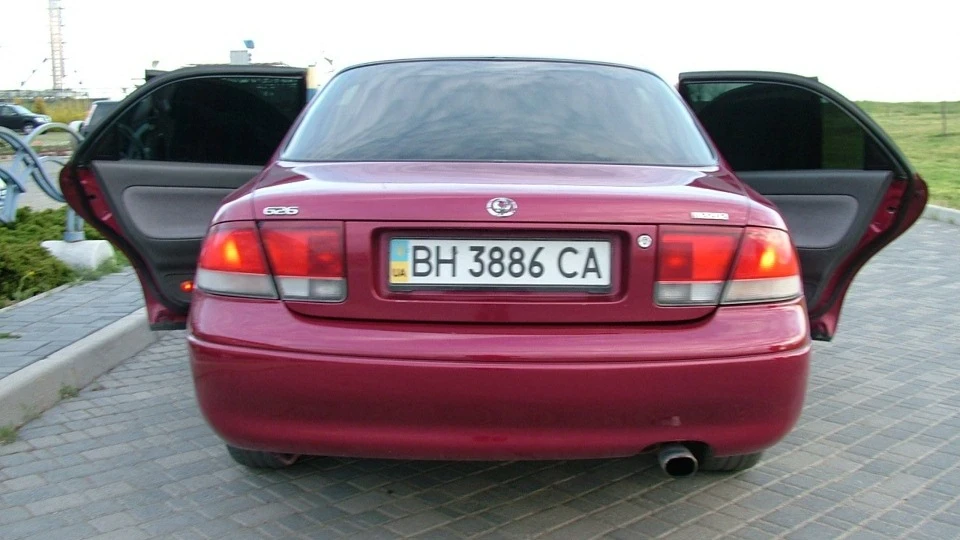 Mazda 626
