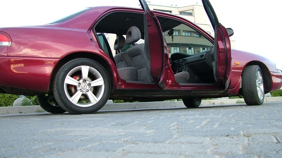 Mazda 626 2
