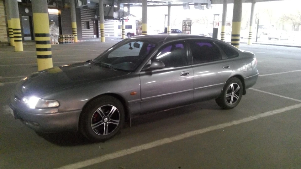 Mazda 626 2