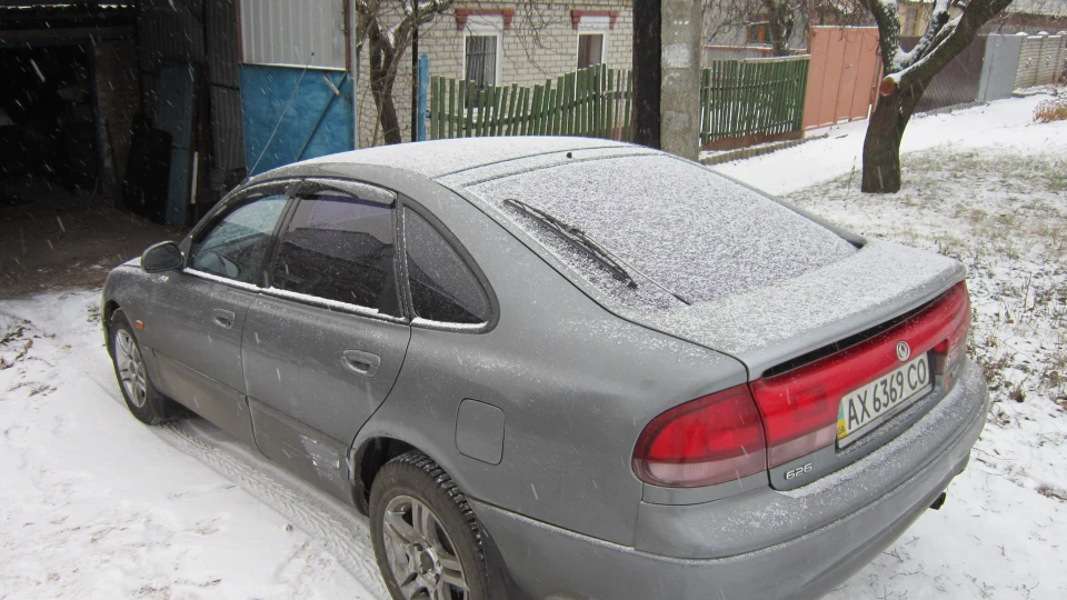 Mazda 626 4