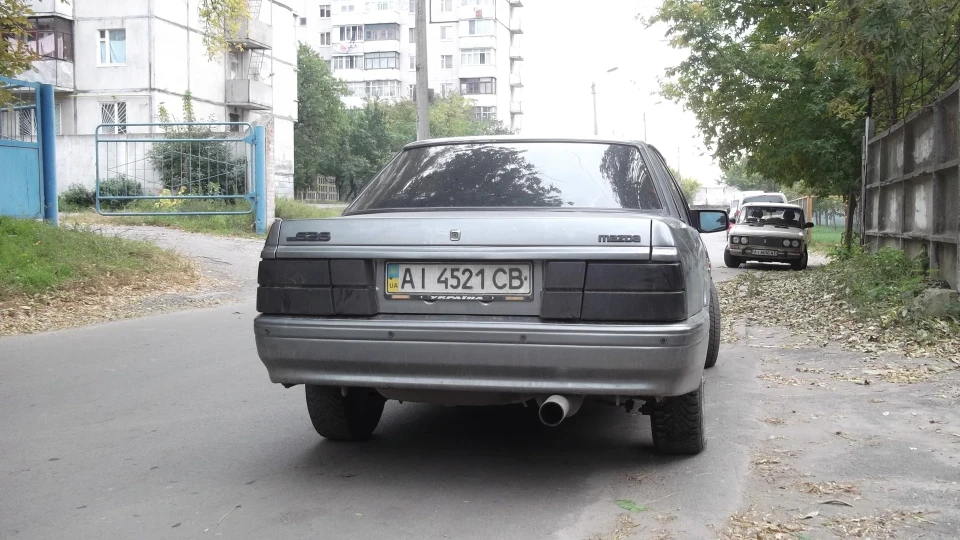 Mazda 626 2