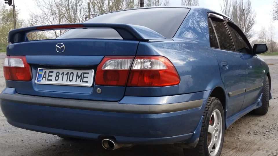 Mazda 626 2