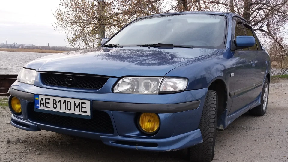 Mazda 626 3