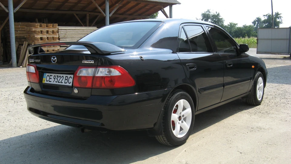 Mazda 626 2